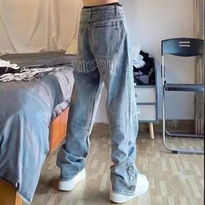 Jean empilé en denim homme