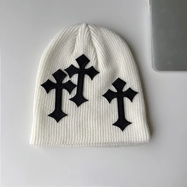 0Ad5292C158F3924F8B480367Fcbeb94 Y2Kstyle.fr Bonnet À Motif Croix