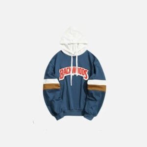 Hoodie navy chic avec texte rouge BACKWOODS, style décontracté et moderne.