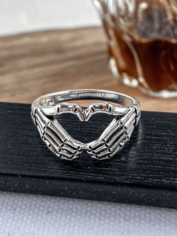 Bague En Argent Avec Mains Stylisées Formant Un Cœur, Symbole De Connexion Et D’amour.