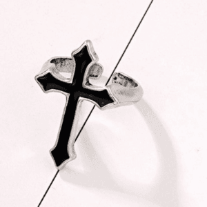 Bague Croix Moderne En Argent Avec Inlay Noire, Design Gothique Et Ajustable.