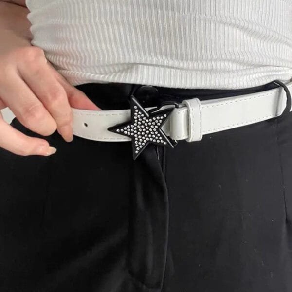 Ceinture Étoile Brillante Moderne, Accessoire Tendance Pour Sublimer Votre Look Élégant.