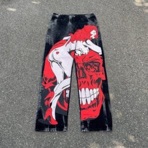 Pantalons Audacieux Avec Crâne Stylisé Et Silhouette Féminine, Design Alternatif Urbain.
