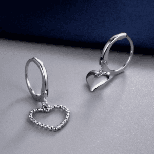 Boucles Doreilles Cœur En Argent : Élégance Et Charme Pour Toutes Les Occasions.