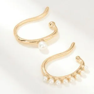 Boucles Doreilles En Or Et Perles, Design Moderne Et Intemporel, Élégance Raffinée.