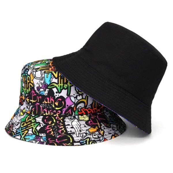 Chapeaux De Paille : Style Vibrant Et Minimaliste Pour Une Allure Urbaine.