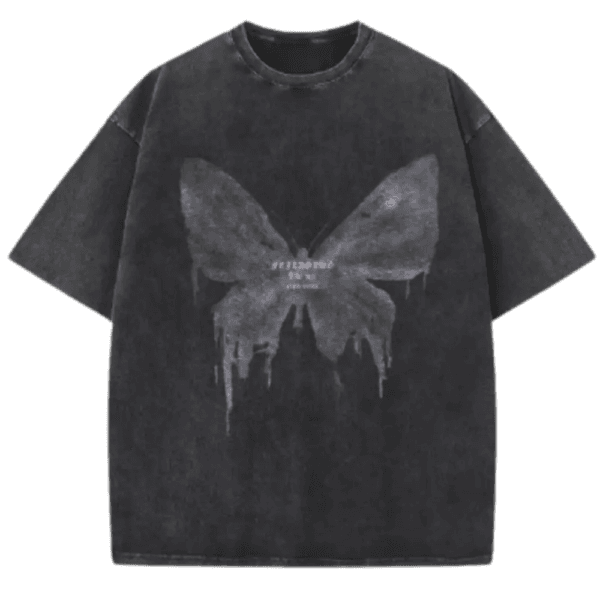 T-Shirt Oversize En Charbon Avec Motif Papillon Dripping, Style Moderne Et Artistique.