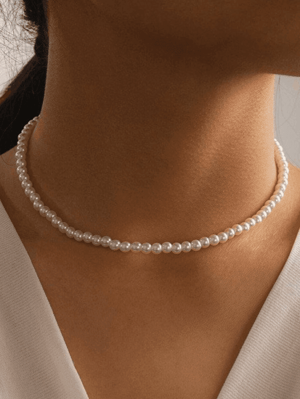 Collier En Perles : Élégance Intemporelle Pour Toutes Les Occasions.