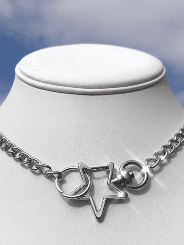 Collier En Argent Moderne Avec Pendentif Étoile, Parfait Pour Toutes Les Occasions.