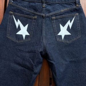 Jeans Denim Unisex Avec Motifs Étoilés, Moderne Et Dynamique Pour Un Style Unique.