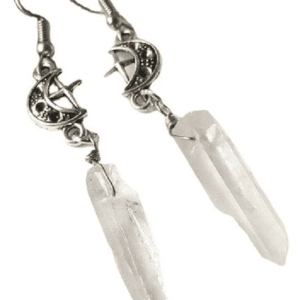 Boucles Doreilles En Quartz Avec Lune Croissante, Design Élégant Et Inspiré De La Nature.