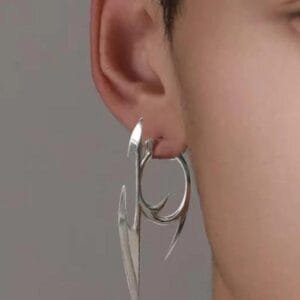 Boucles Doreilles Argent Modernes : Un Design Audacieux Qui Sublime Votre Style Contemporain.