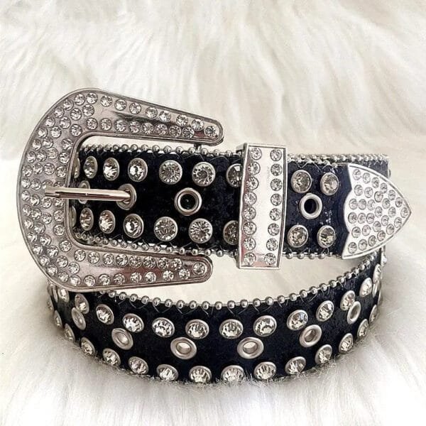 Ceinture Noire En Cuir Avec Studs Argentés, Boucle Ornée, Style Western Moderne.