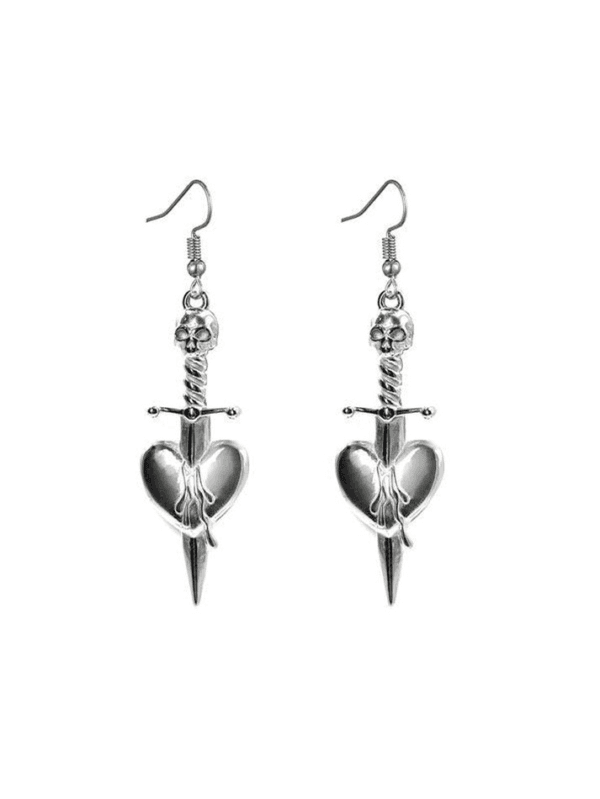 Boucles Doreilles Élégantes En Argent Avec Cœur Et Poignard, Symboles Damour Et De Danger.