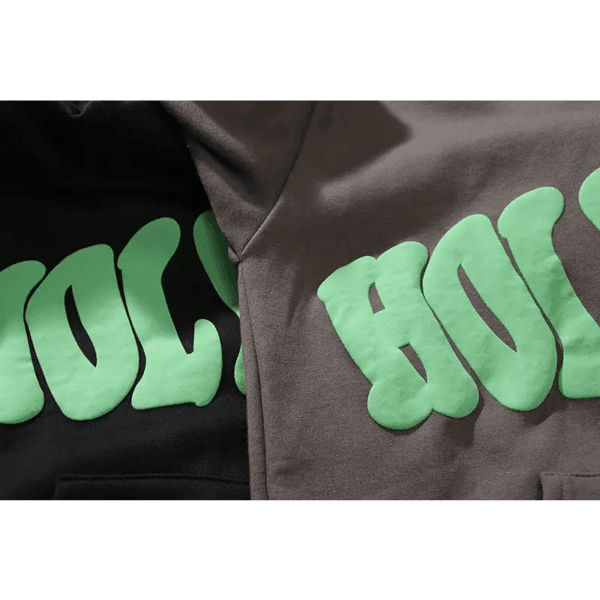 Sweatshirts Holy Y2K : Design Ludique Et Coloré Pour Un Style Moderne.