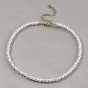 Collier De Perles Blanches Élégant, Parfait Pour Toutes Les Occasions.
