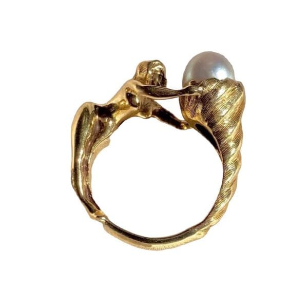 Bague En Perle Et Coquillage Inspirée Par La Nature Et La Mythologie.