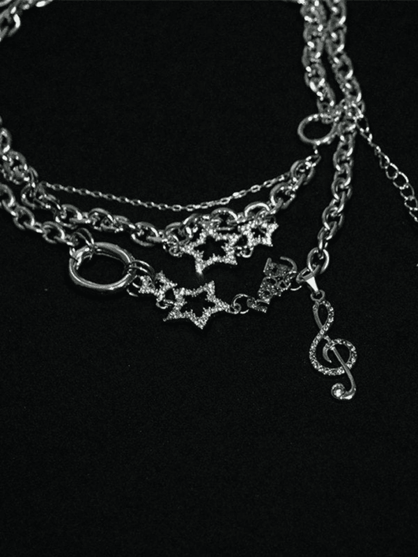 Collier En Argent À Plusieurs Couches Avec Charms Étoiles Et Note Musicale.