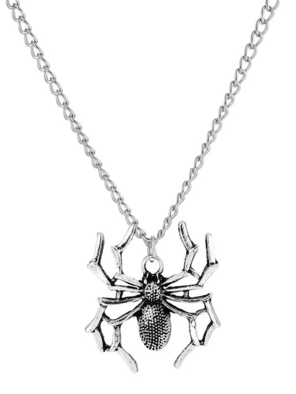 Collier Argent Élégant Avec Pendentif Araignée, Parfait Pour Un Style Gothique Unique.