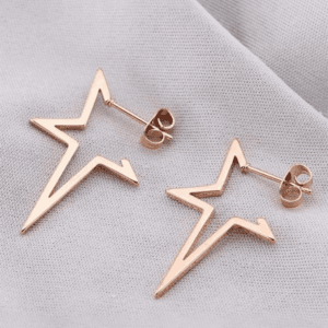 Boucles Doreilles Étoiles En Rose Gold, Légères Et Raffinées Pour Un Look Élégant.