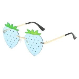 Lunettes De Soleil Originales En Forme De Fraise : Laccessoire Ludique Pour Lété.