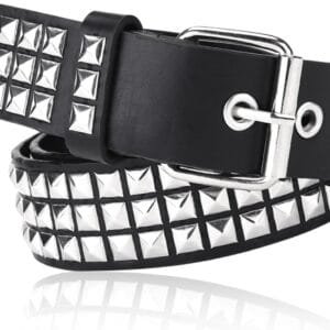 Ceinture en cuir noir avec clous, élégante et audacieuse, parfaite pour un look alternatif.