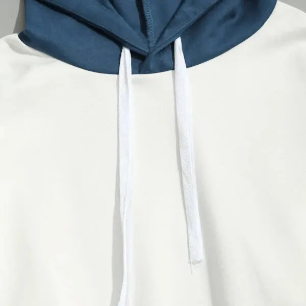 Hoodie Bicolore Bleu Et Blanc, Alliant Confort Moderne Et Style Décontracté.