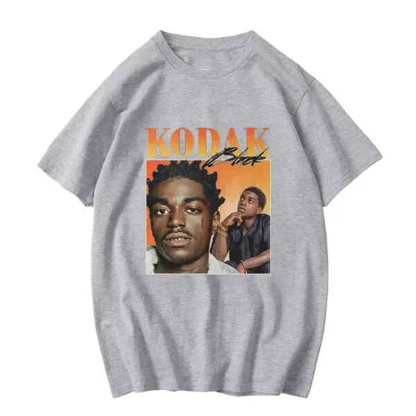 T-Shirt Gris Kodak Avec Graphisme Y2K, Style Décontracté Et Tendance, Parfait Pour Toutes Occasions.