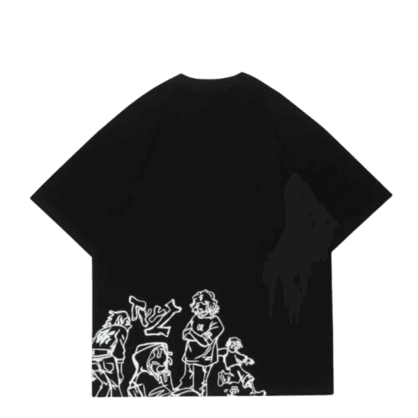 T-Shirt Noire Avec Graphisme Ludique Et Personnages Animés, Style Décontracté Et Créatif.